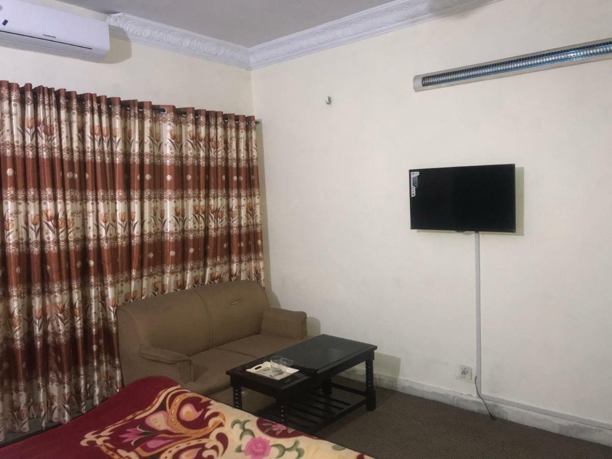 Hotel De Grand Rawalpindi Eksteriør bilde